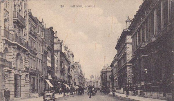 vintage postcard of Pall Mall, London